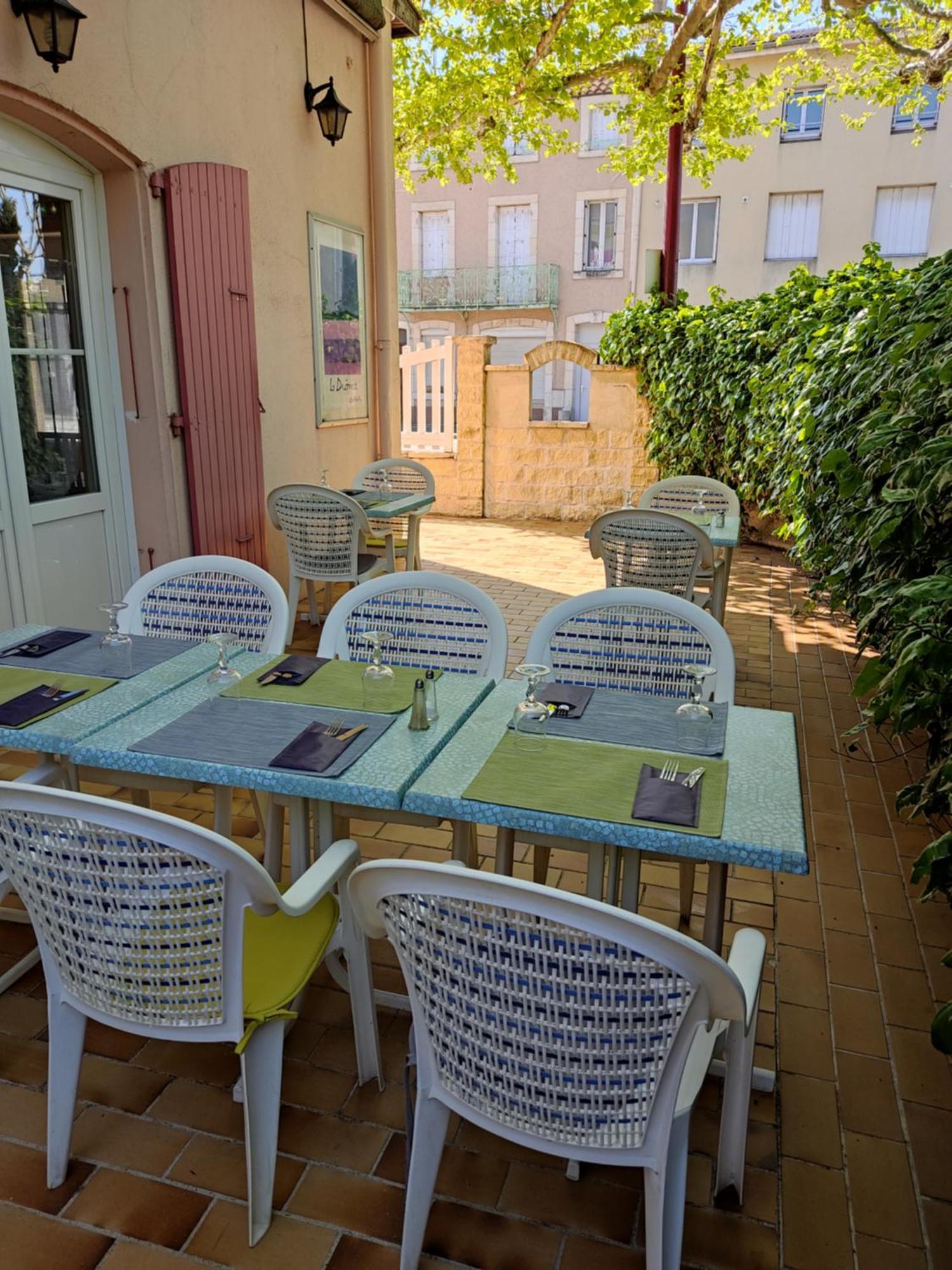Logis Hotel Des Voyageurs Restaurant La Bonne Tabl'Hay Livron-sur-Drôme Exteriér fotografie