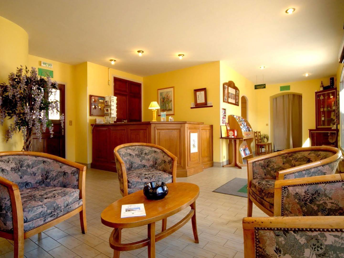 Logis Hotel Des Voyageurs Restaurant La Bonne Tabl'Hay Livron-sur-Drôme Exteriér fotografie